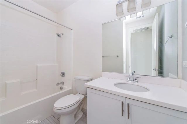 318 Trailblaze, Irvine, CA 92618