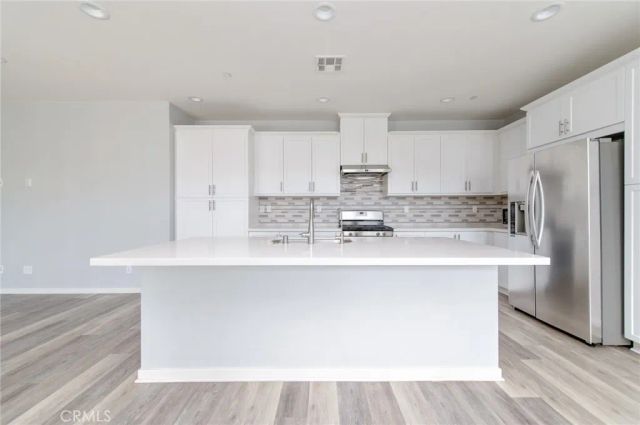 318 Trailblaze, Irvine, CA 92618