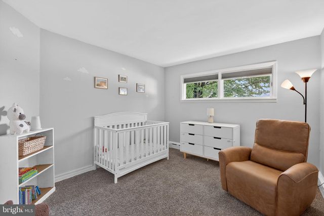 141 SIEGFRIED AVE, Nazareth, PA 18064