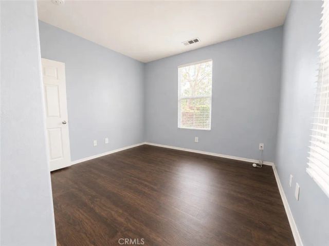 4776 W Avenue J5, Lancaster, CA 93536