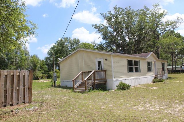 112 JUNIPER DRIVE, Hawthorne, FL 32640