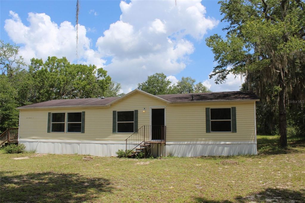 112 JUNIPER DRIVE, Hawthorne, FL 32640