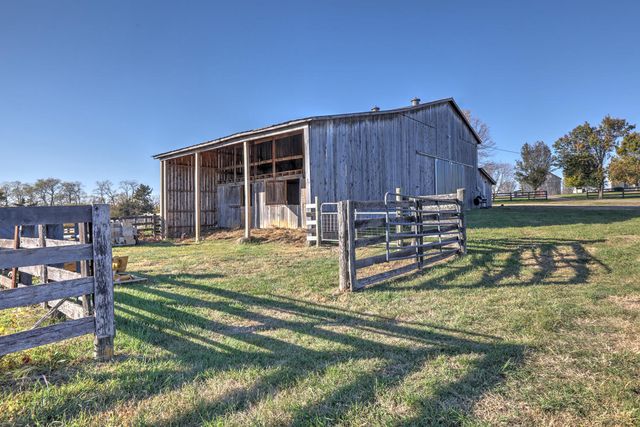 12641 Troy Pike, Versailles, KY 40383