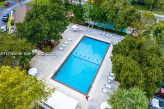 3800 Oaks Clubhouse Drive 307, Pompano Beach, FL 33069
