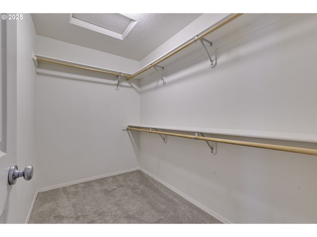 780 Ne 64TH Pl, Hillsboro, OR 97124