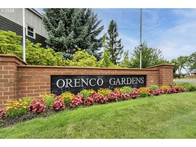 780 Ne 64TH Pl, Hillsboro, OR 97124