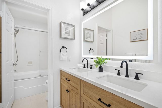 1148 Pointe Hope Landing, San Jose, CA 95131