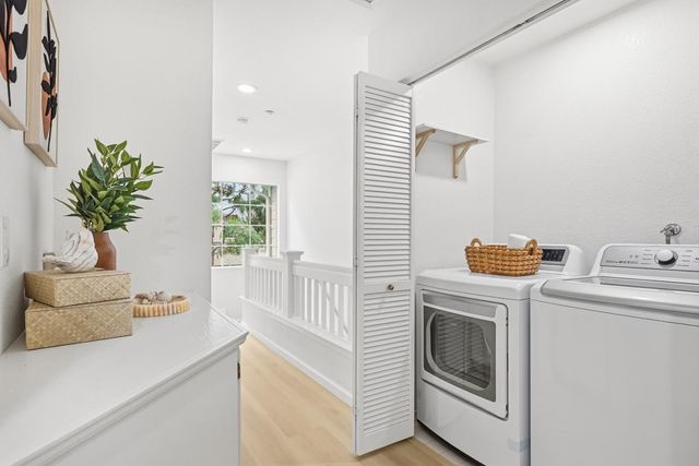 1148 Pointe Hope Landing, San Jose, CA 95131