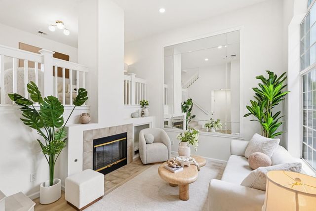 1148 Pointe Hope Landing, San Jose, CA 95131