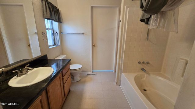 5008 N JOE HINES Road, Willcox, AZ 85643