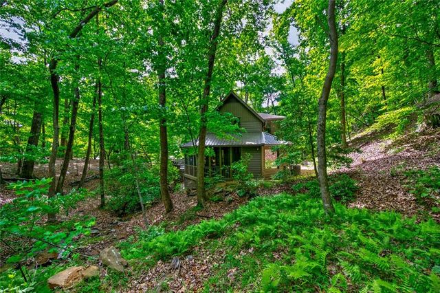 452 Bellflower Drive, Jasper, GA 30143