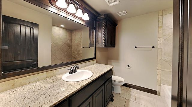 5709 Falkland Terrace, Edmond, OK 73034