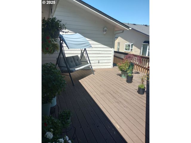 6756 JASMINE Ct, Brookings, OR 97415