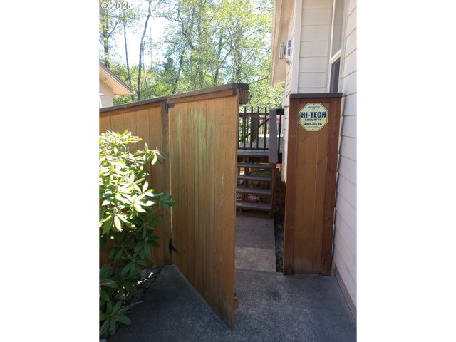 6756 JASMINE Ct, Brookings, OR 97415