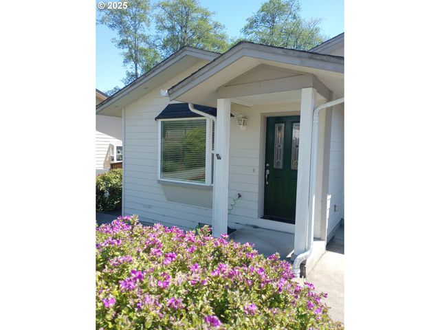 6756 JASMINE Ct, Brookings, OR 97415