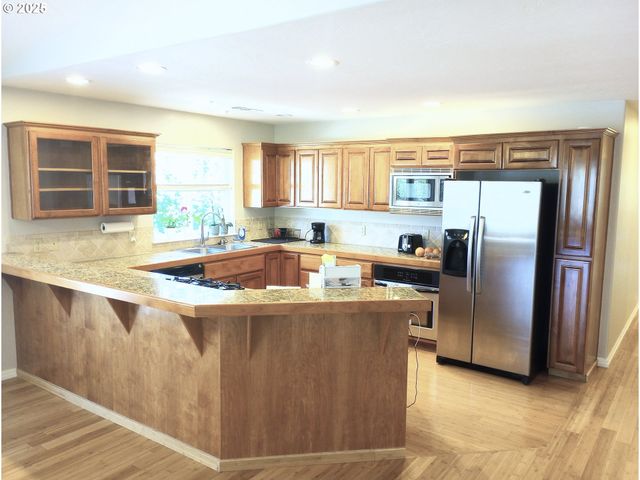 6756 JASMINE Ct, Brookings, OR 97415