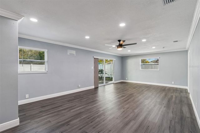 2205 N GRADY AVENUE, Tampa, FL 33607