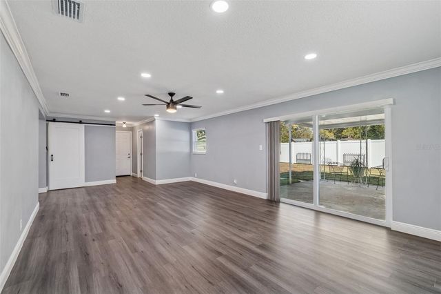 2205 N GRADY AVENUE, Tampa, FL 33607