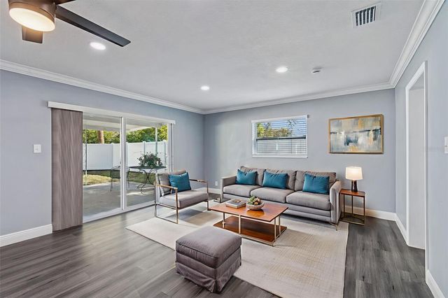 2205 N GRADY AVENUE, Tampa, FL 33607