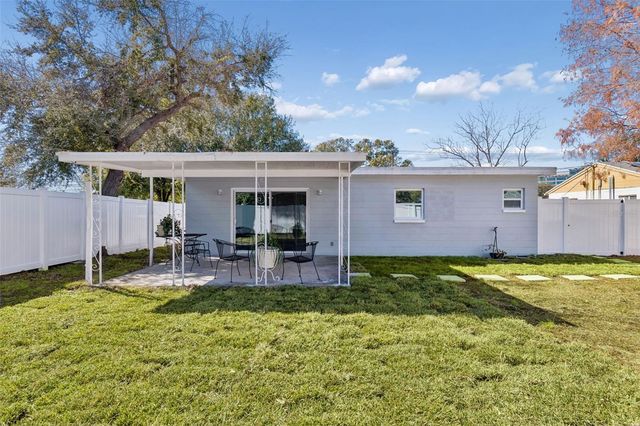 2205 N GRADY AVENUE, Tampa, FL 33607