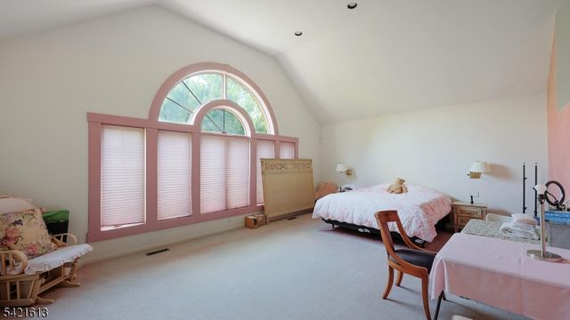 15 Glenview Dr, Warren Twp., NJ 07059