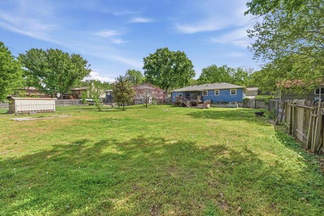 1147 Helen St, Augusta, KS 67010