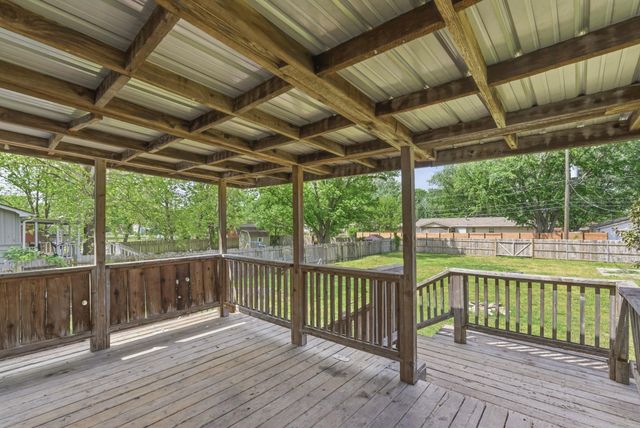 1147 Helen St, Augusta, KS 67010