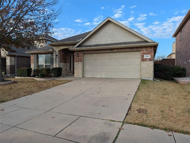 11821 Beach Street, Frisco, TX 75036