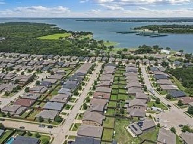 11821 Beach Street, Frisco, TX 75036