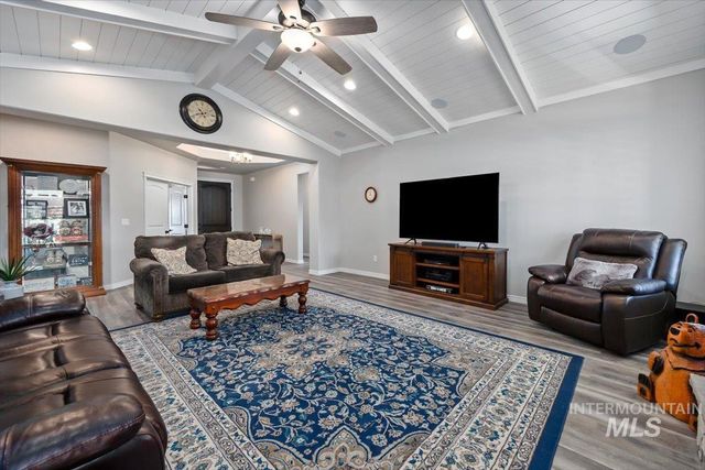 1935 Brook Stone Dr, Twin Falls, ID 83301