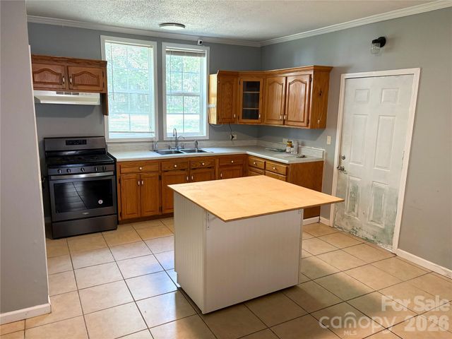 37 Sixth Street 36, York, SC 29745