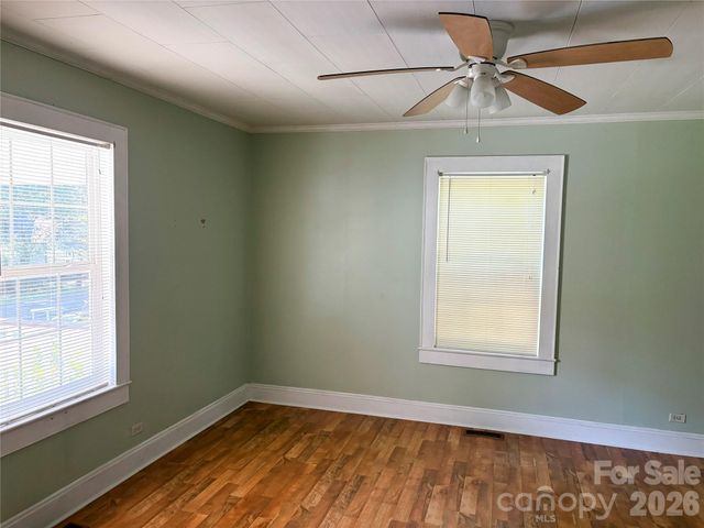37 Sixth Street 36, York, SC 29745