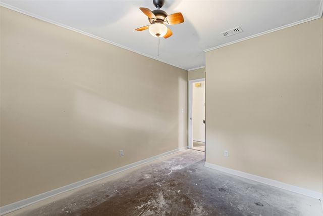 602 Greenbriar Avenue, Keene, TX 76059