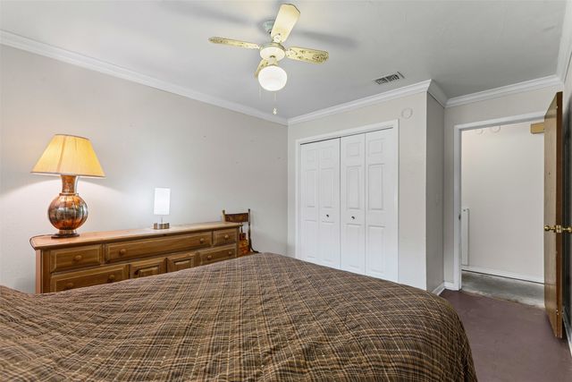 602 Greenbriar Avenue, Keene, TX 76059