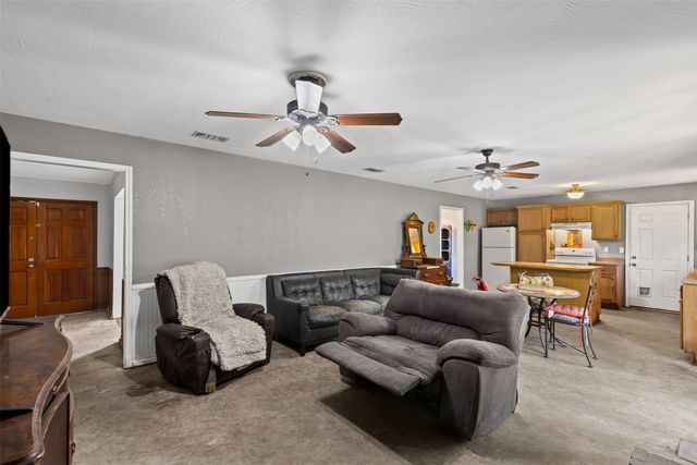 602 Greenbriar Avenue, Keene, TX 76059