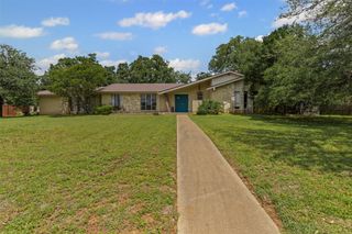 602 Greenbriar Avenue, Keene, TX 76059