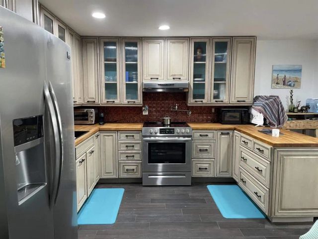 Address unavailable.