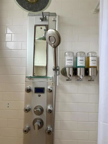 Address unavailable.