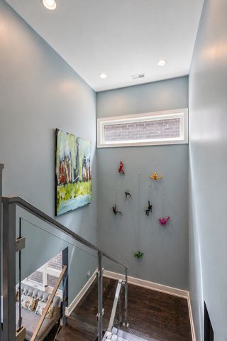 1758 N Rockwell Street, Chicago, IL 60647