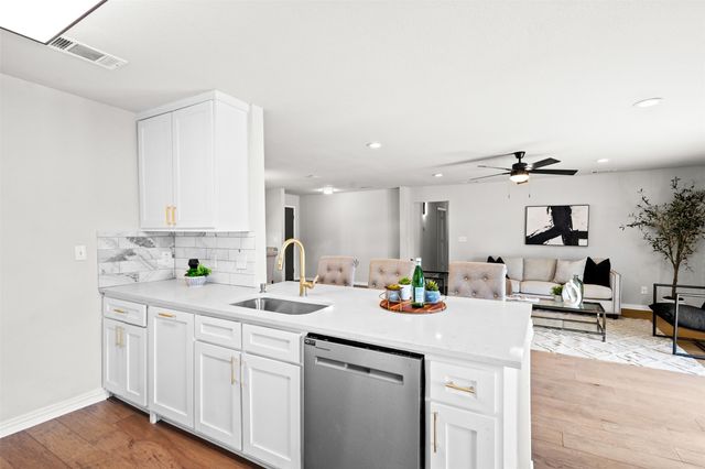 2914 Barnes Bridge Road, Dallas, TX 75228