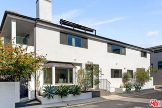4606 Roma Court, Marina Del Rey, CA 90292