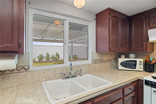 2428 Santa Clara, Fullerton, CA 92831