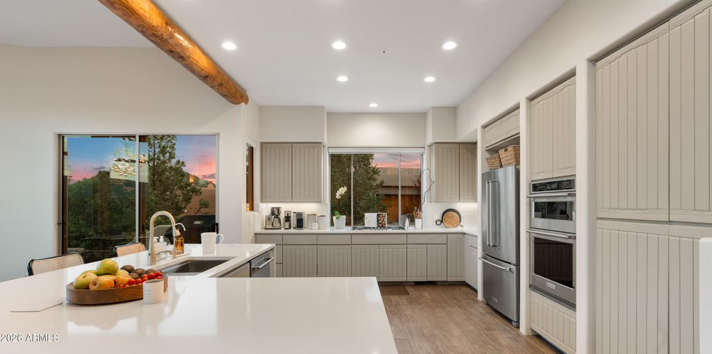 Image 11 of property listing at 215 CALLE FRANCESCA --, Sedona, AZ 86336