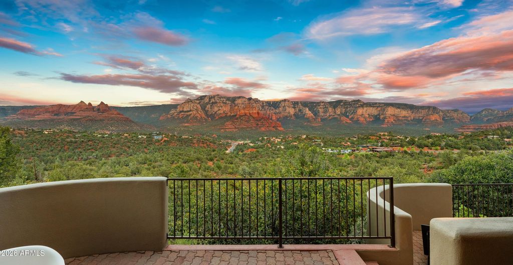 Image 26 of property listing at 215 CALLE FRANCESCA --, Sedona, AZ 86336