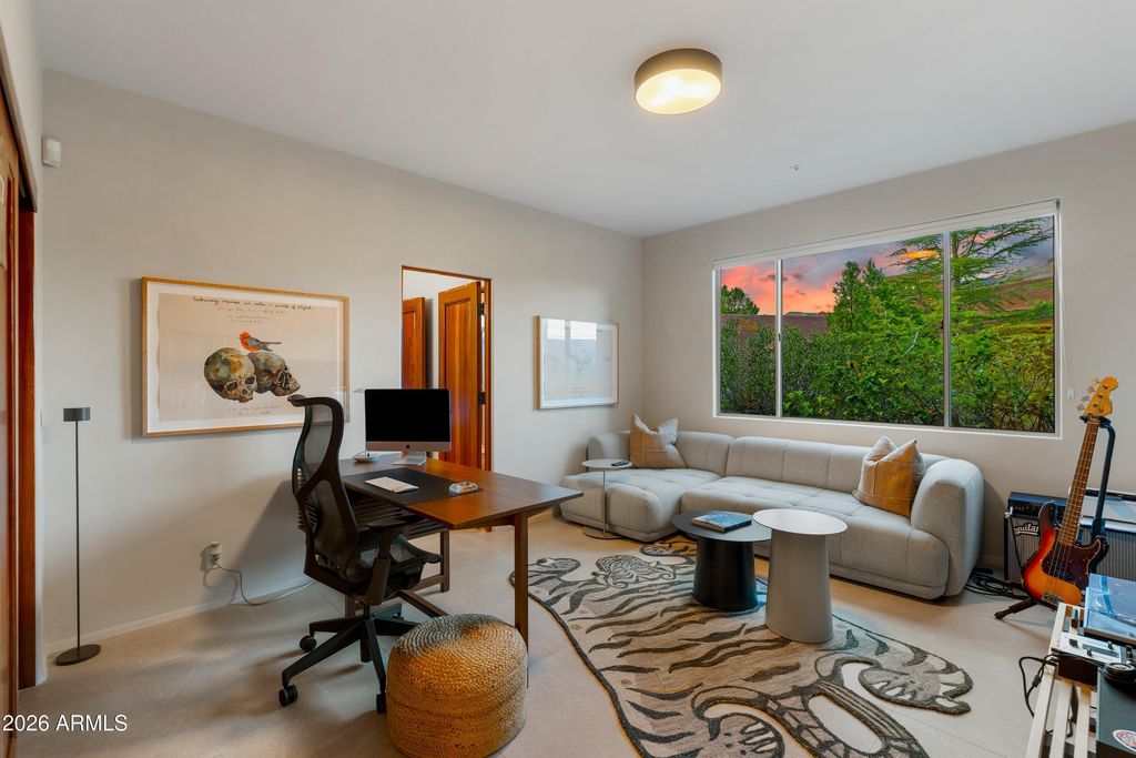 Image 36 of property listing at 215 CALLE FRANCESCA --, Sedona, AZ 86336