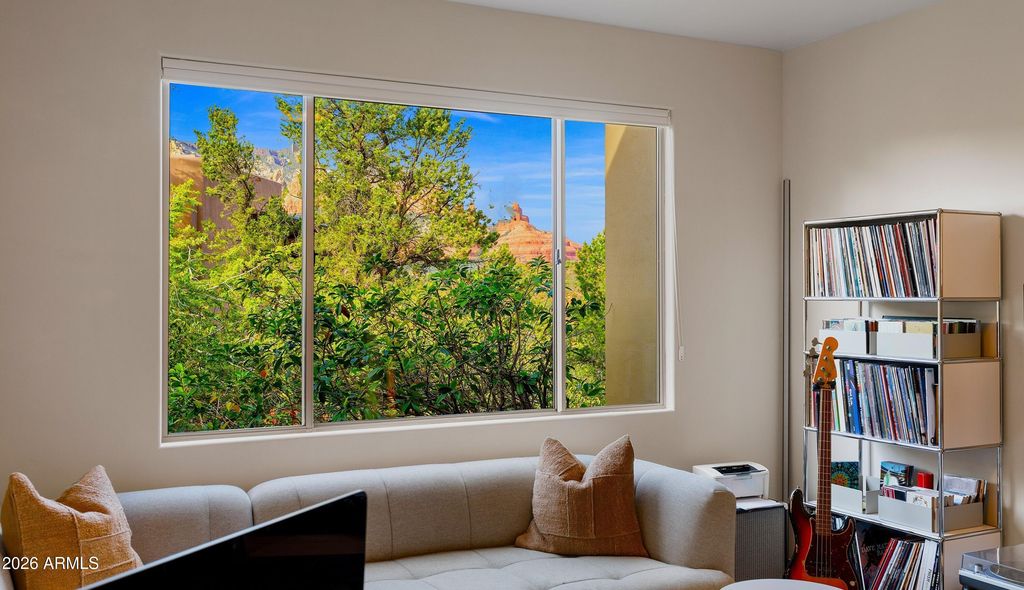 Image 37 of property listing at 215 CALLE FRANCESCA --, Sedona, AZ 86336