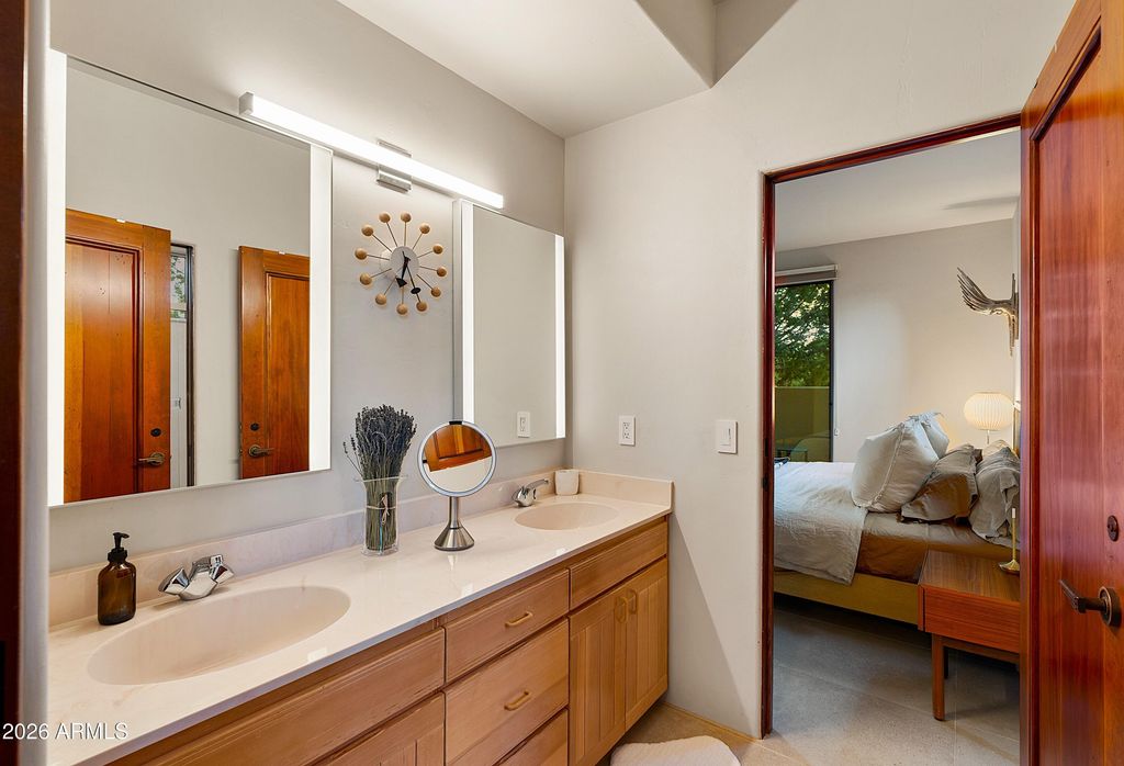 Image 38 of property listing at 215 CALLE FRANCESCA --, Sedona, AZ 86336