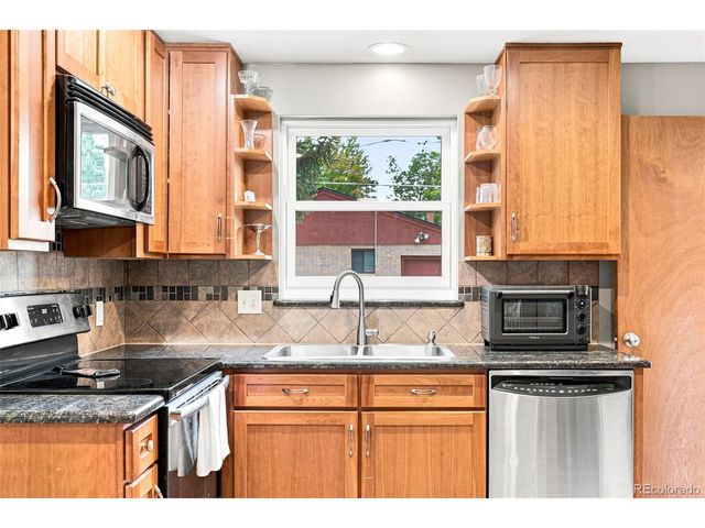 632 N Ogden St, Denver, CO 80218