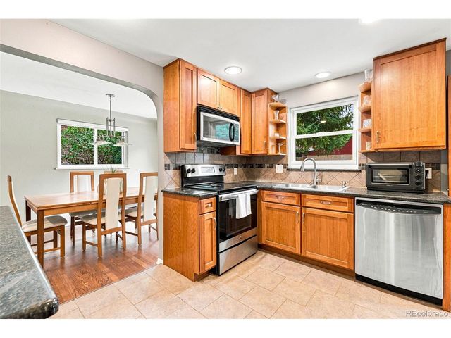 632 N Ogden St, Denver, CO 80218