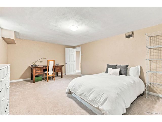 632 N Ogden St, Denver, CO 80218